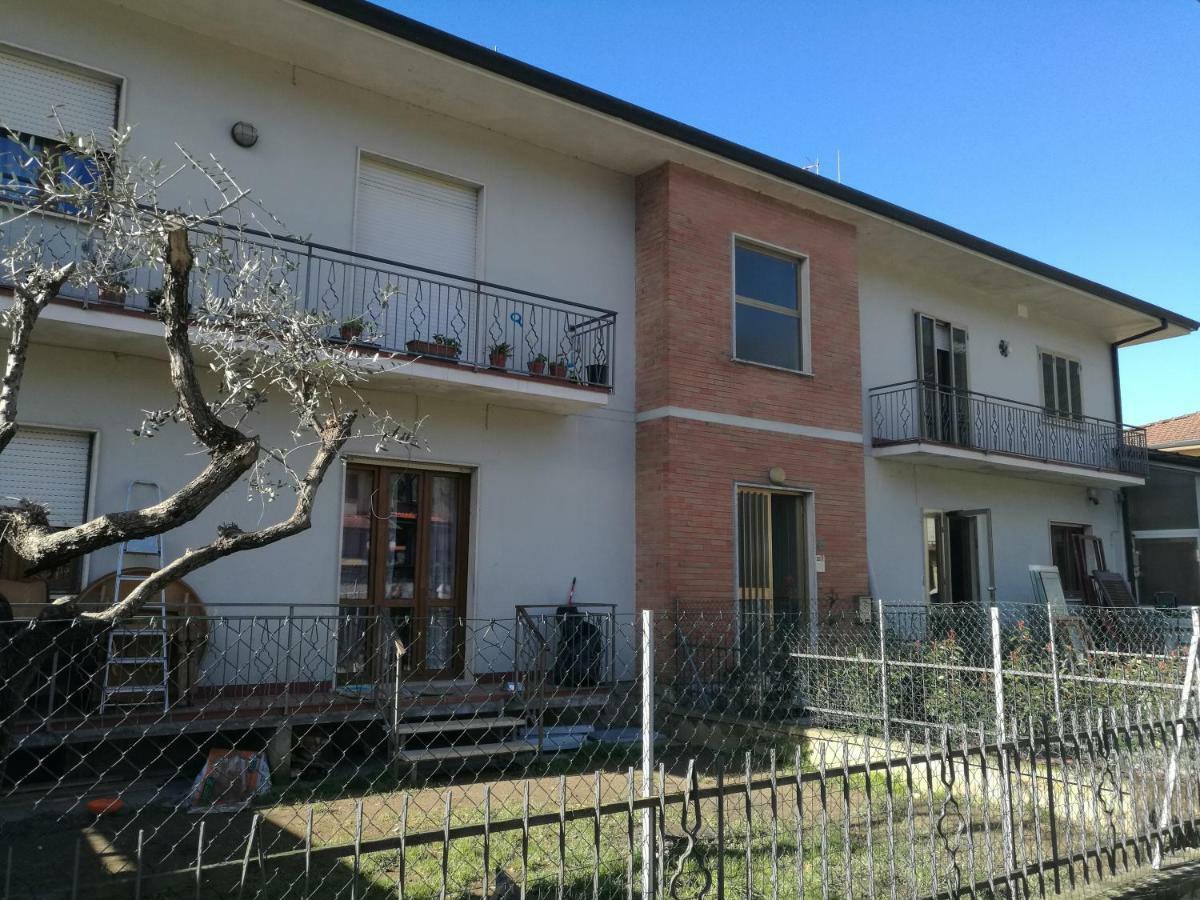 Casa Santa Gemma Apartment Camaiore Exterior photo